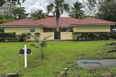 3405 NW 82nd Ave 1