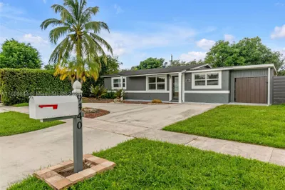 9440 SW 51st Ct 1