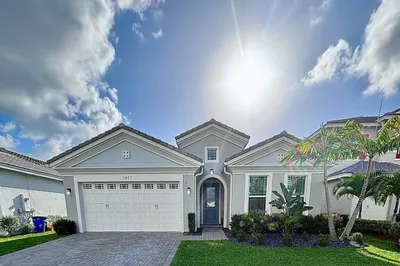 5467 Pecan Drive 1