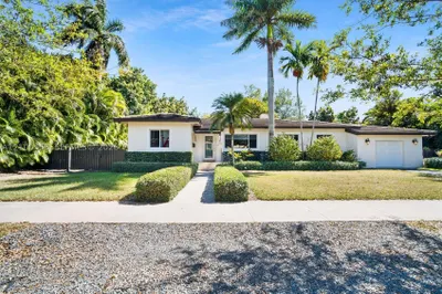 330 Viscaya Ave 1