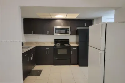 1350 Seaview 1