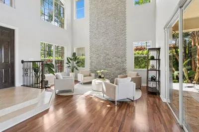 Living Brick Feature
