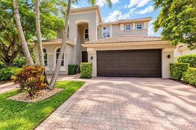 15606 SW 52nd Ct 1