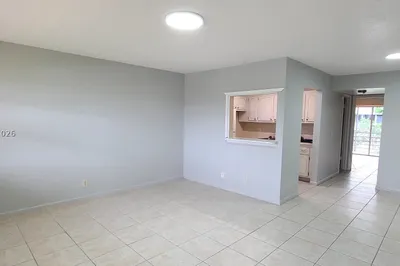125 Canterbury  E #125 1