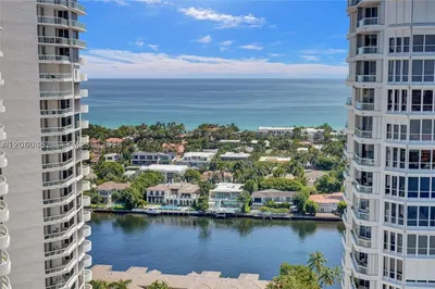 21205 Yacht Club Dr #1502 1