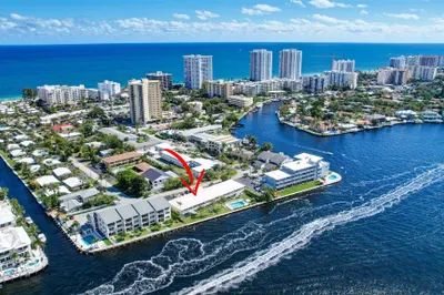 1105 S Riverside Drive #203 1