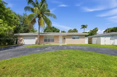759 NW 7th St 1