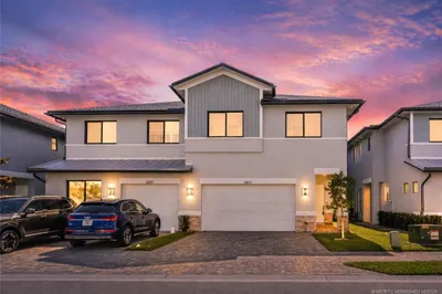 3653 SW Magnolia Ridge Lane 1
