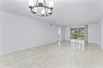 4734 Lucerne Lakes Boulevard #204 1