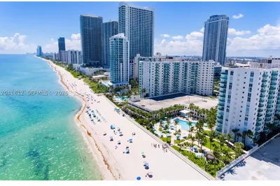 3901 S Ocean Dr #8T 1