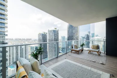 1010 Brickell Ave #4311 1