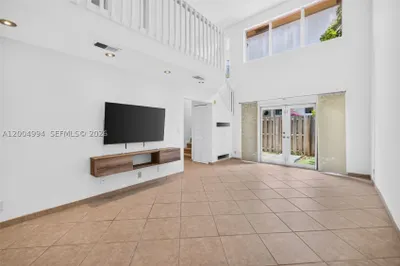 341 City View Dr 1