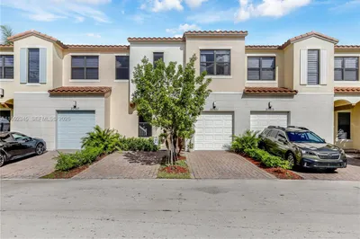 20921 NW 1st Ct 1