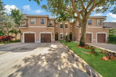 13202 NW 7th Place #13202 1