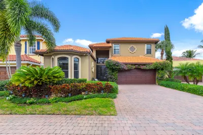 4935 Tropical Garden Drive 1