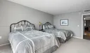 400 Beach Rd #802 Photo