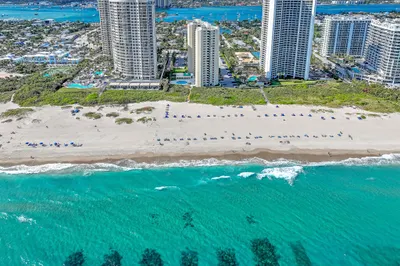2800 N Ocean Drive #A-3c 1