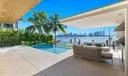 40 W San Marino Dr Photo