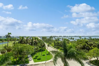 1 N Golfview Road #702 1