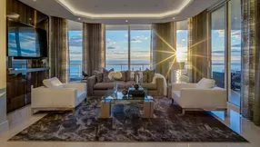 SENSATIONAL, SLEEK, & SEXY ON SINGER ISLAND!