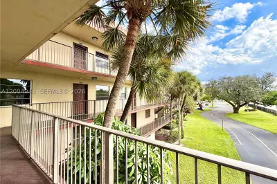 3361 NW 47th Ter #329 1