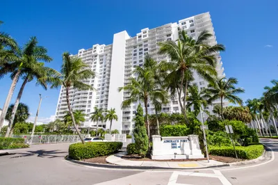 2801 NE 183rd Street #2104W 1
