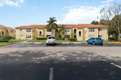 12760 Vista Isles #724 1