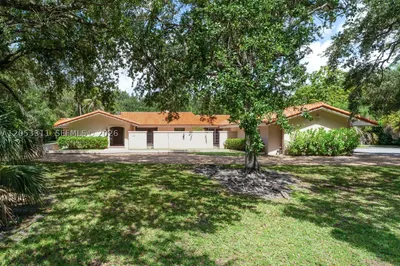 11950 SW 67 Ct 1