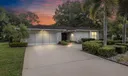 2237 SE Flanders Road Photo