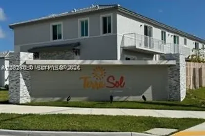 1371 SE 7th Ter #1371 1