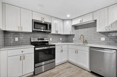 545 Oaks Lane #409 1