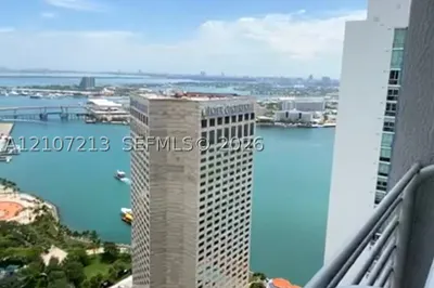 325 S Biscayne Blvd #4214 1