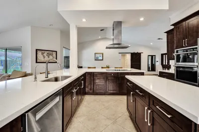 10050 NW 14th Street 1
