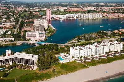 800 S Ocean Boulevard #404 1
