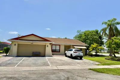 2000 NW 70th Lane 1