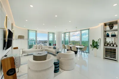 330 Sunny Isles Blvd #5-1902 1