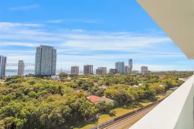 1600 SW 1st Ave #713 1