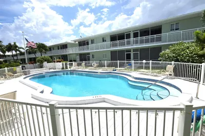 2100 NE 38th Street #219 1