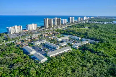 9407 S Ocean Drive #1A 1