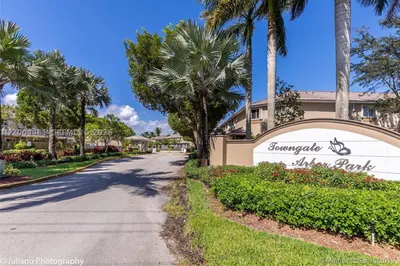 2316 SE 23rd Ter #2316 1