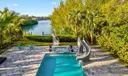 202 E Riverside Drive Photo