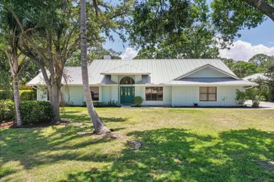 1146 SW Magnolia Bluff Drive 1