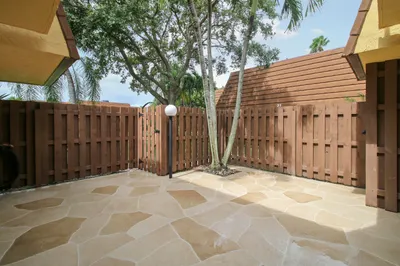 825 Center Street #30b 1