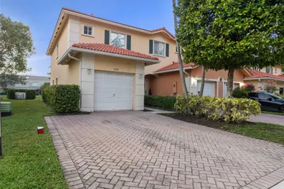 8301 Santa Monica Ter #8301 1