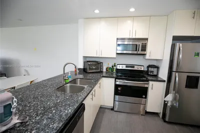 2510 SW 81st Ave #205