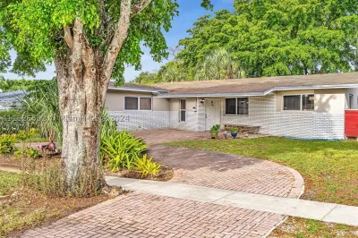 3111 NW 78th Ave 1