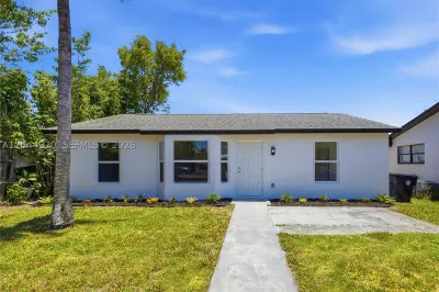 1229 18th Ave N 1