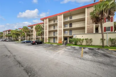 3070 NW 48th Ter #111 1