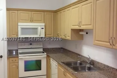 1657 SE 23rd Way #1657 1