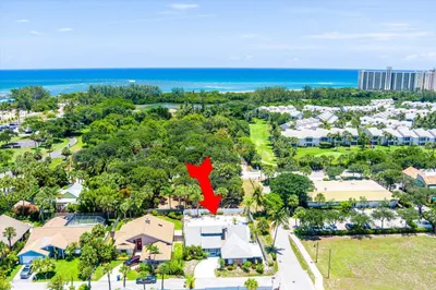 901 Sandy Oaks Drive 1